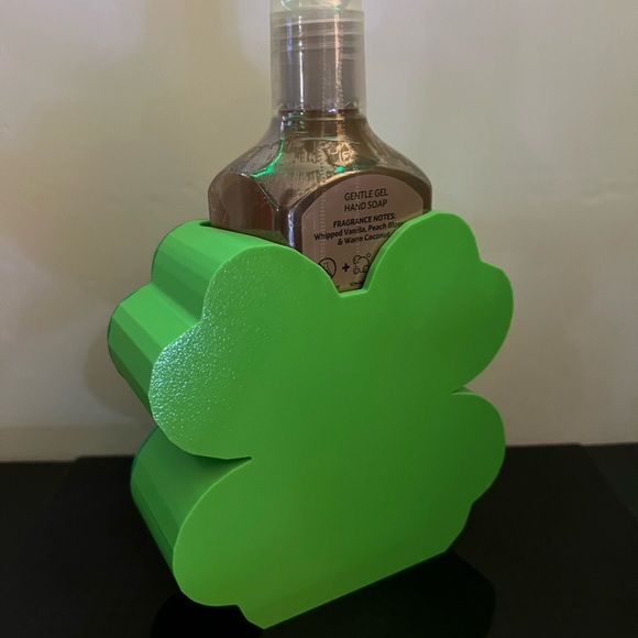St Patrick bath and body works Gel soap holder - Picture 2 of 3